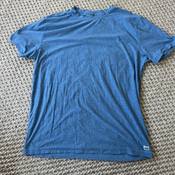 Vuori Men's Blue T-Shirt - Picture 1 of 3